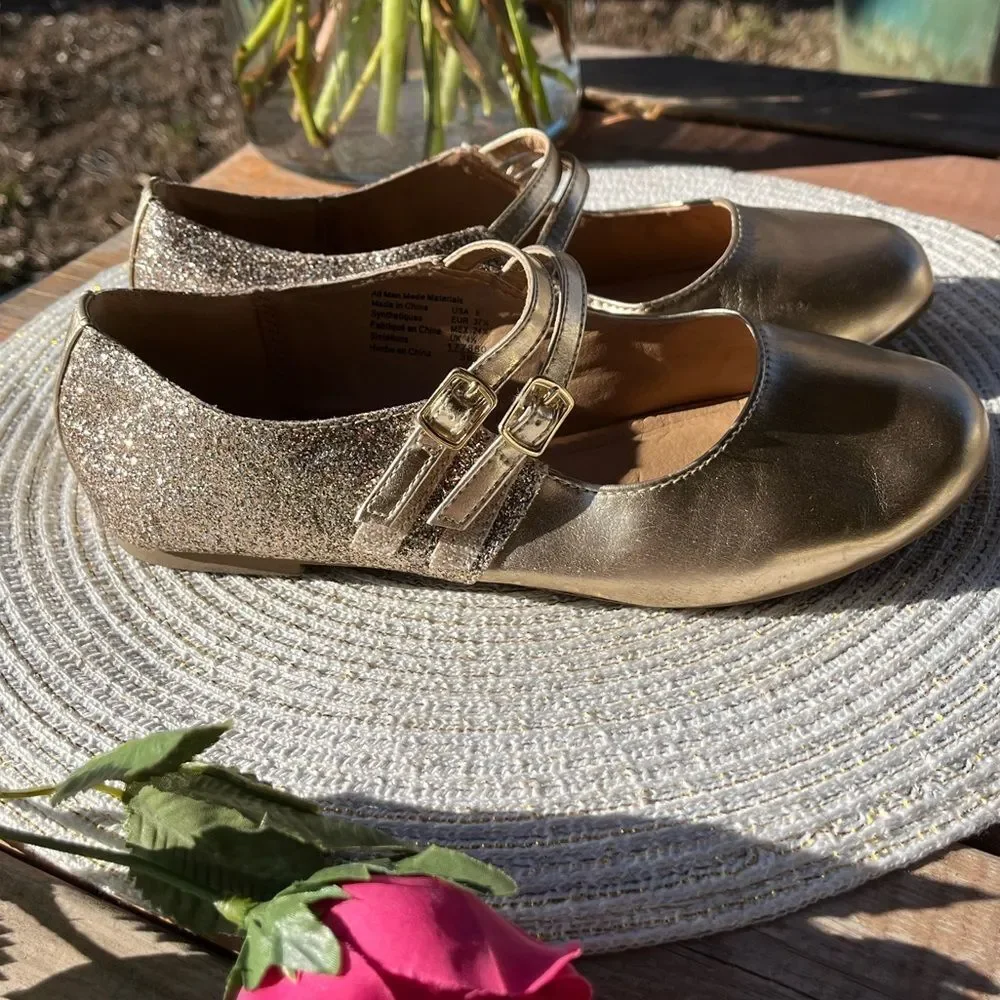 🔥4/$25 American Eagle Girls Gold Metallic Glitter Mary Jane Flats Size 5